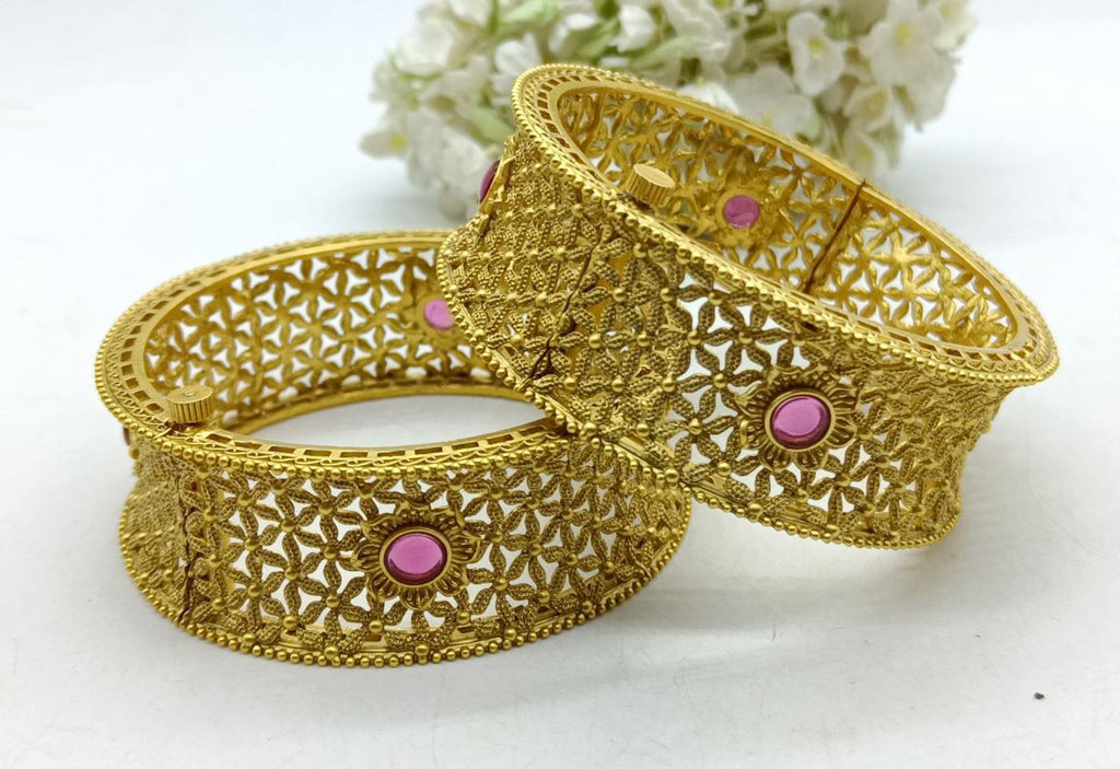 Antique Golden Bangles Sku 3078 D1