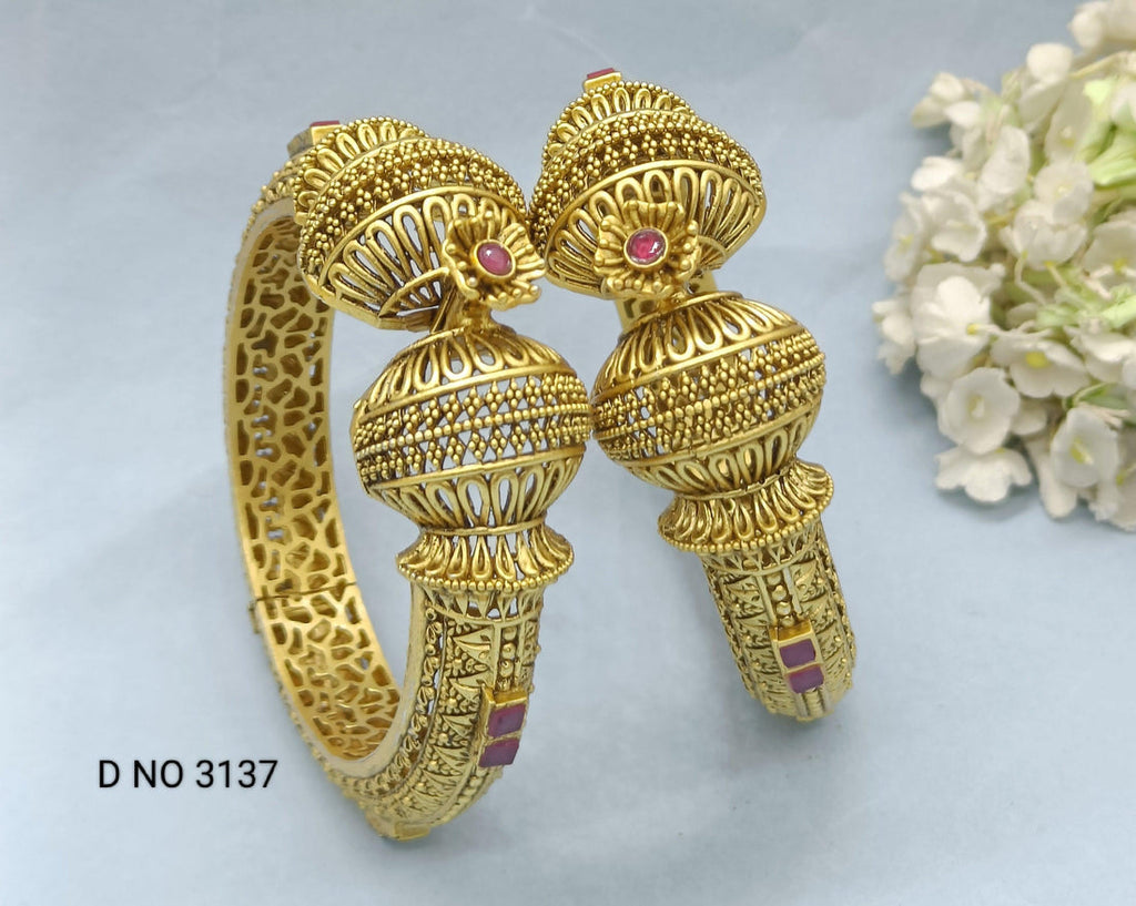 Antique Bangles Sku - 3137 D1